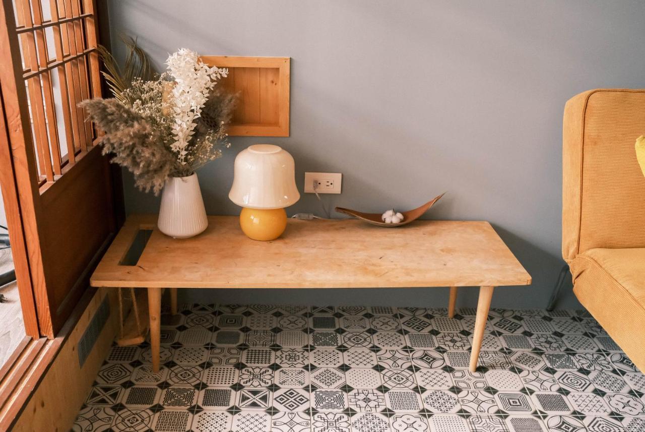 South Gate Home Stay Tainan Extérieur photo